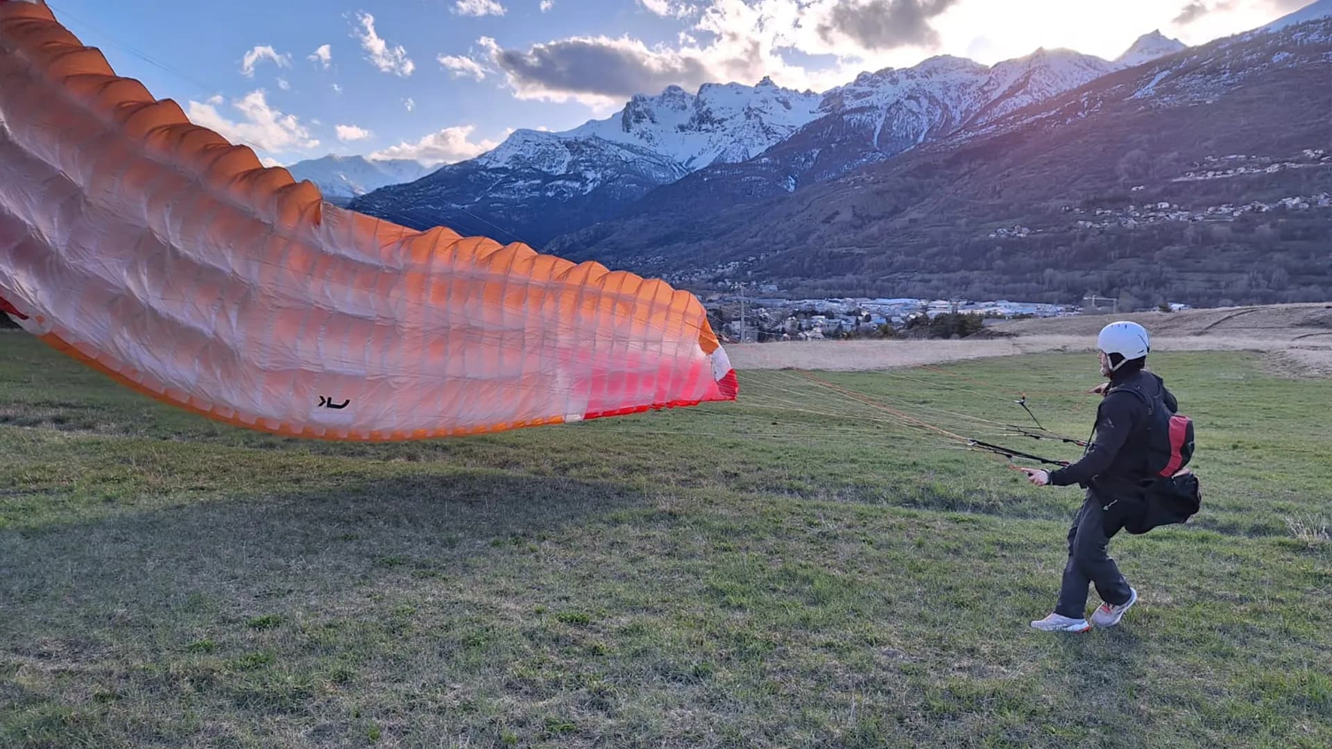 Photo d'un vol en parapente à Serre Chevalier